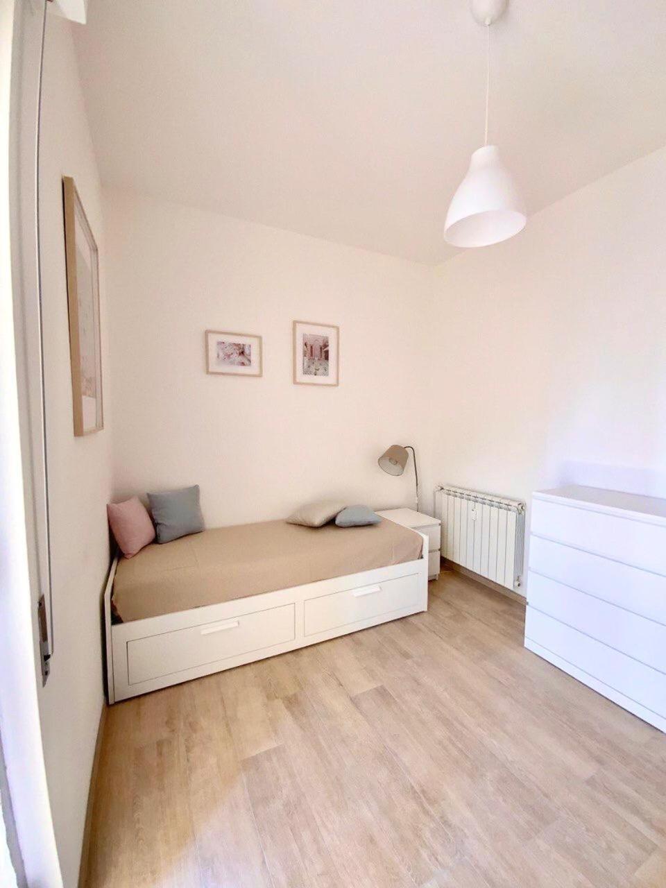 Casa Mila Appartement Savona Buitenkant foto